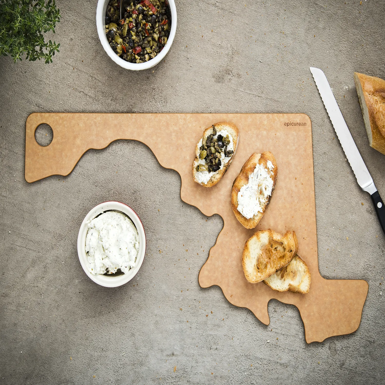 Epicurean State Shape Series 19.5'' X 10.25'' Cutting Board - Maryland